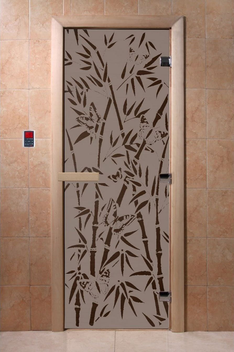 steklyannye-dveri-doorwood-bambuk-i-babochki-chernyj-zhemchug-matovye-korobka-olkha.jpg